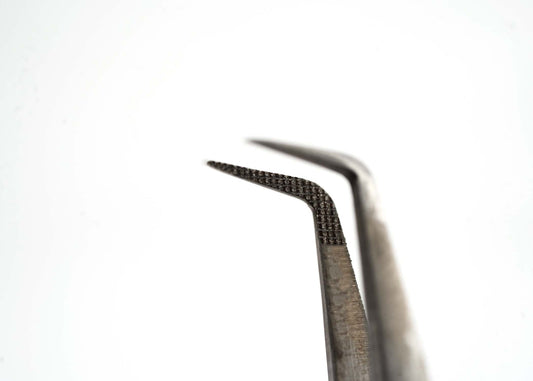 Fiber Tip - Hook It Lash Tweezers
